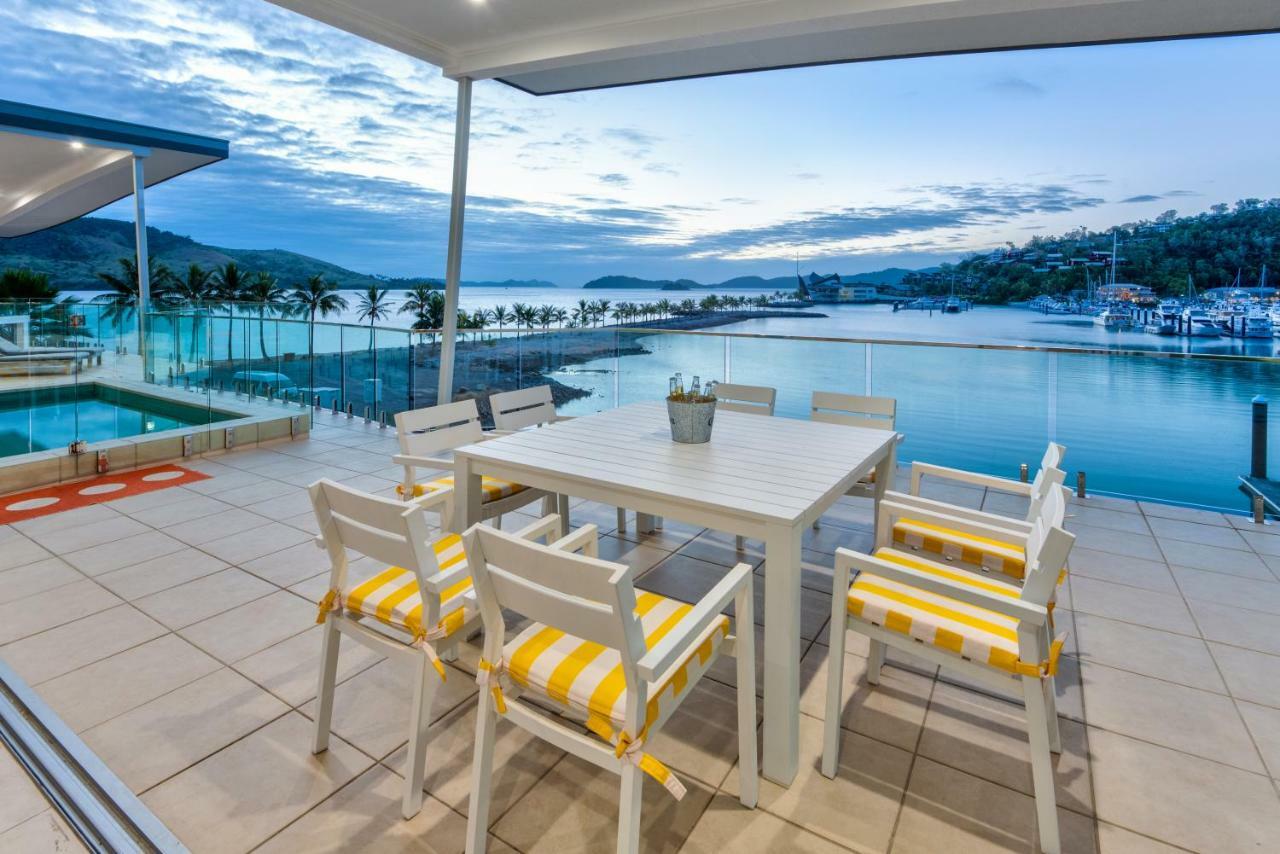 Pavillions Penthouse 25 - Luxury Waterfront Apartment With Private Roof Top Pool And Buggy Isla Hamilton Exterior foto