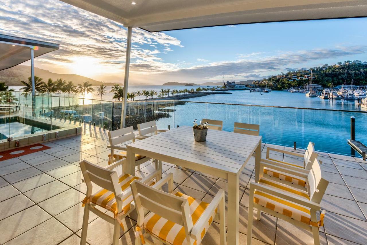 Pavillions Penthouse 25 - Luxury Waterfront Apartment With Private Roof Top Pool And Buggy Isla Hamilton Exterior foto