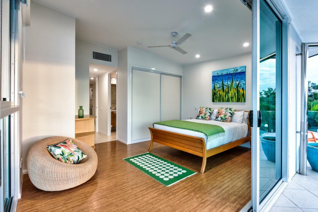 Pavillions Penthouse 25 - Luxury Waterfront Apartment With Private Roof Top Pool And Buggy Isla Hamilton Exterior foto