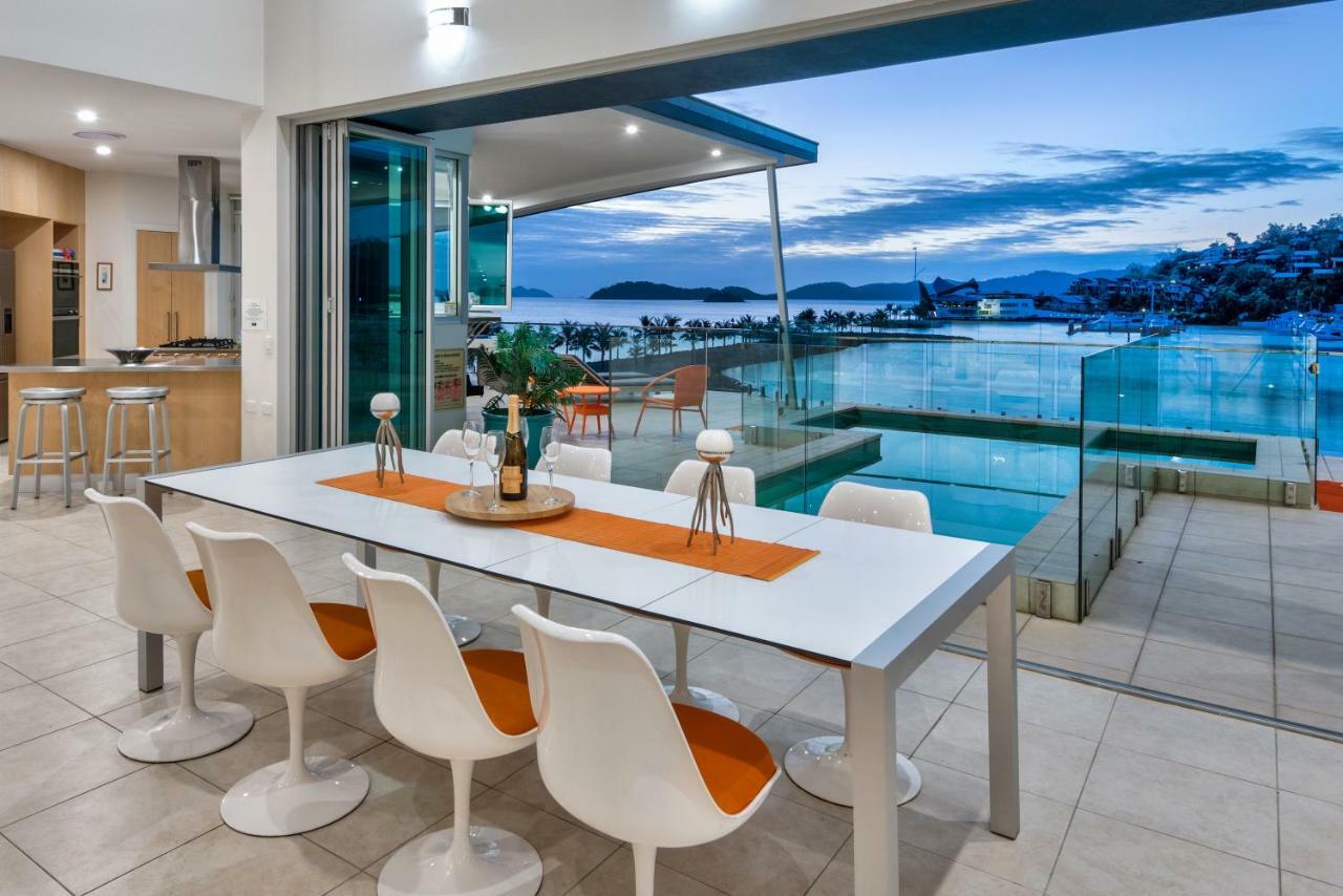 Pavillions Penthouse 25 - Luxury Waterfront Apartment With Private Roof Top Pool And Buggy Isla Hamilton Exterior foto