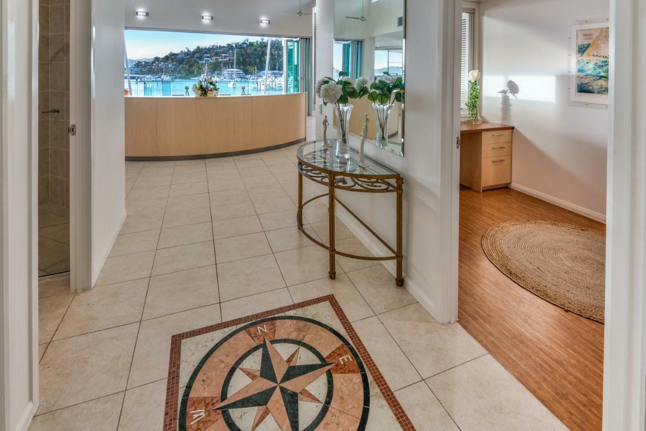 Pavillions Penthouse 25 - Luxury Waterfront Apartment With Private Roof Top Pool And Buggy Isla Hamilton Exterior foto